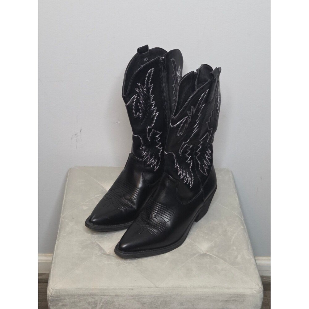 IUV Black Faux Leather Pointed Toe Cowgirl Boots, Size 8.5